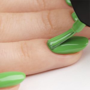 Nagu laka Ultra Strong NP Green Flash #039, 9 ml.