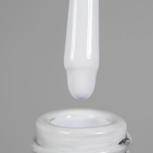 Gēllaka DARK 001, 10 ml balta