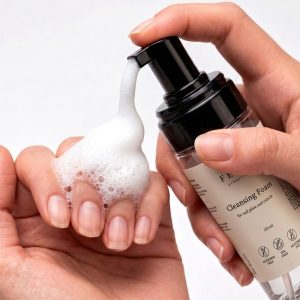 Attīrošās putas manikīram Cleansing Foam, 150 ml FEHU