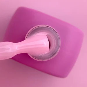 Lunamoon Cover BASE 26,  13 ml kamuflāžas bāze
